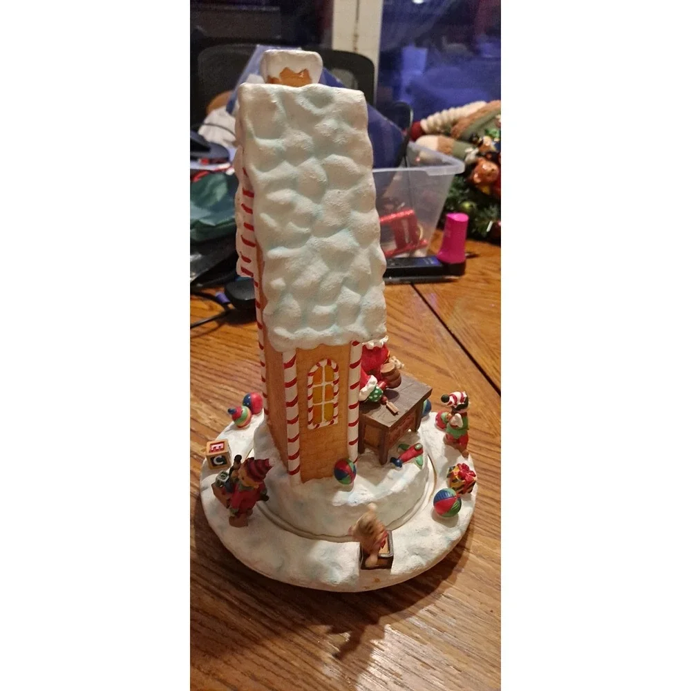 Home Interiors Santa's Workshop Rotating Musical Music Box Christmas‎ Decor